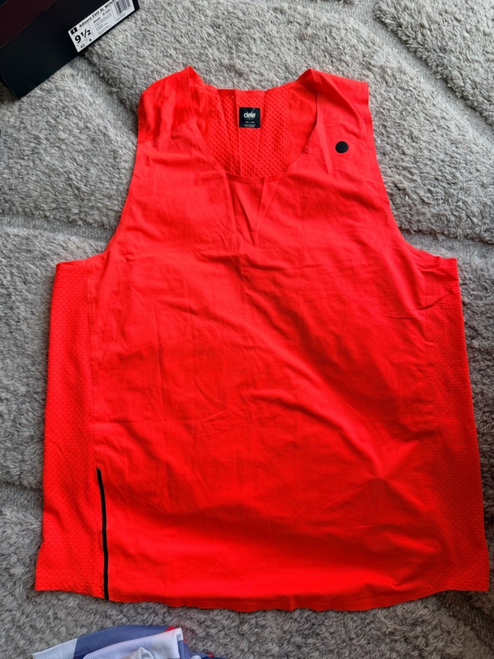 Ciele singlet